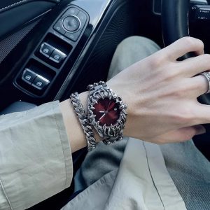 Retro Y2K Claw Watch – Alabaster-Style Fashion Timepiece with Unique Design