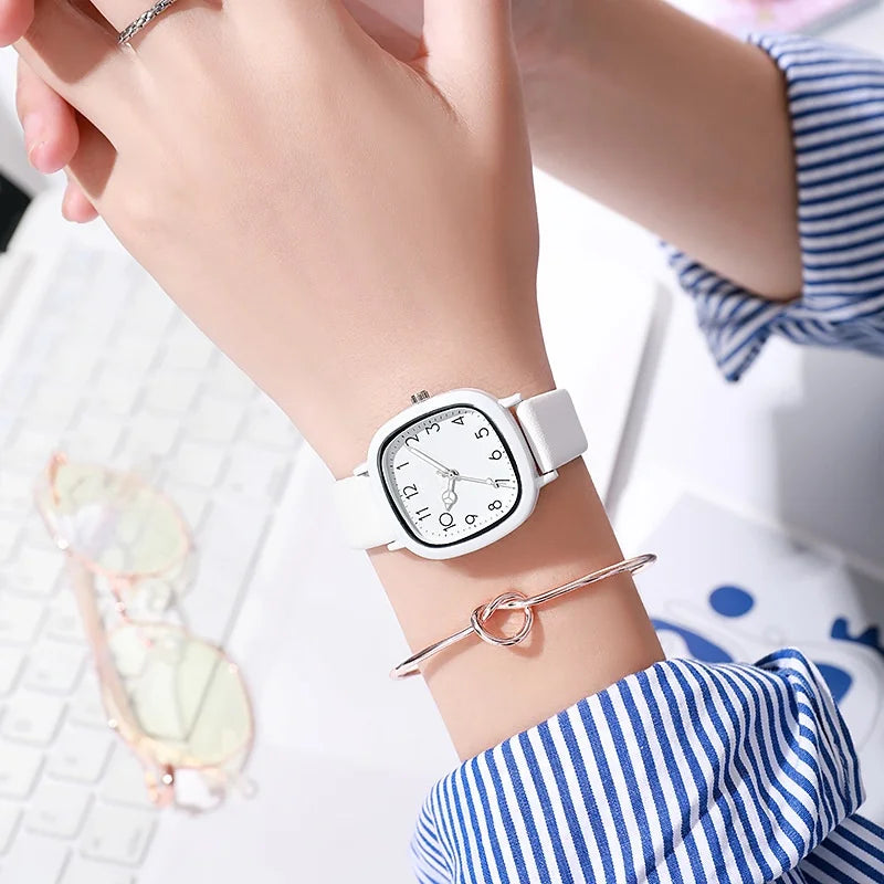 Fashion Brand Bear Women Quartz Watch - Image 3